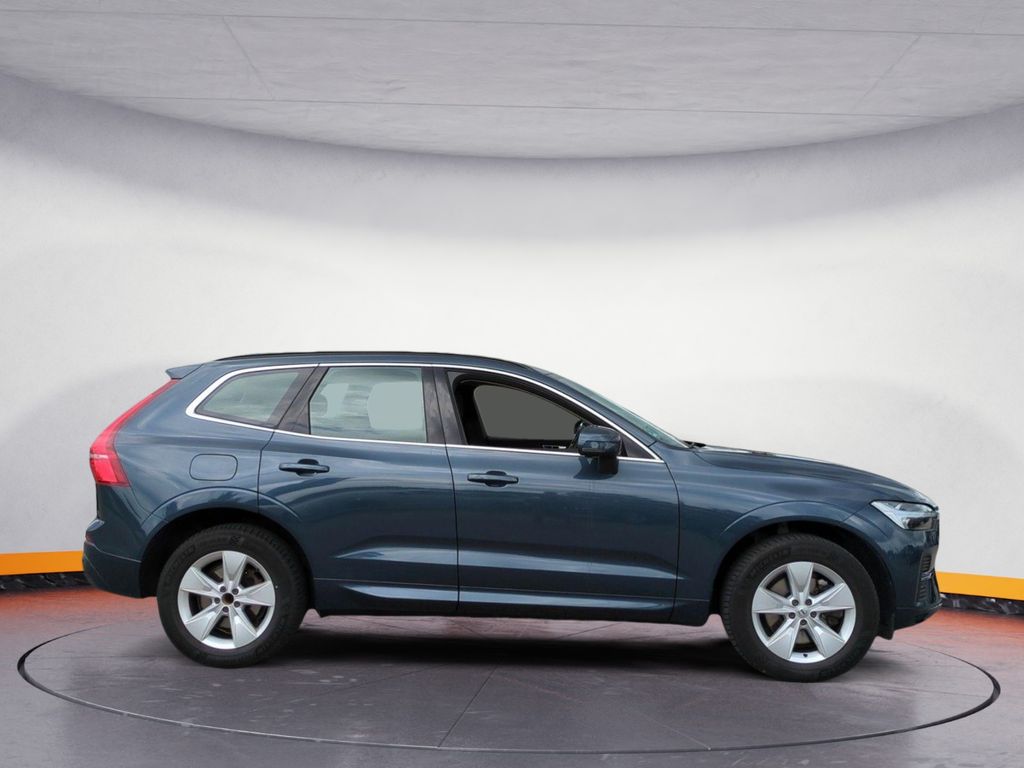 Volvo XC60 B4 2WD Geartronic Momentum Pro