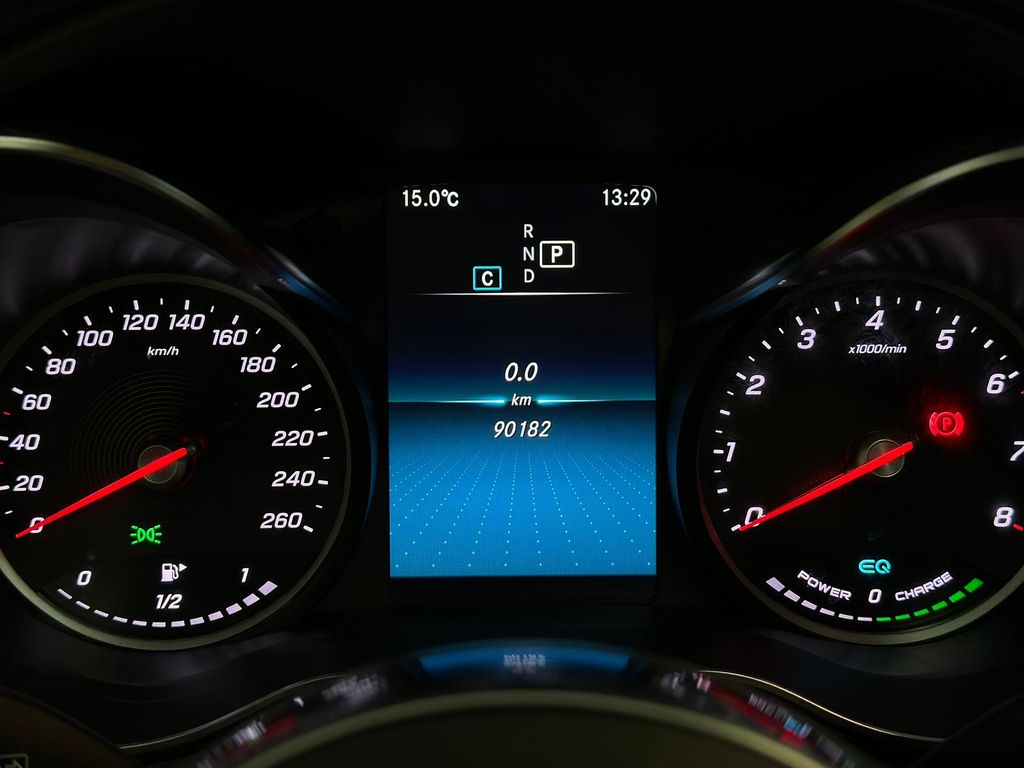 Mercedes-Benz GLC 200 AMG-Line 4M