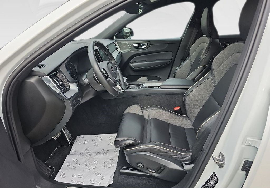 Volvo XC60 D4 R-Design