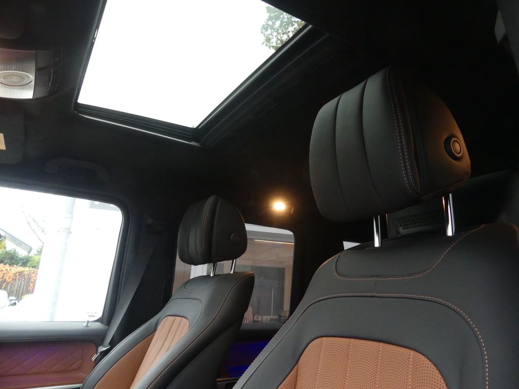 Mercedes-Benz G400d AMG