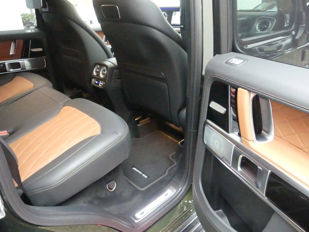 Mercedes-Benz G400d AMG