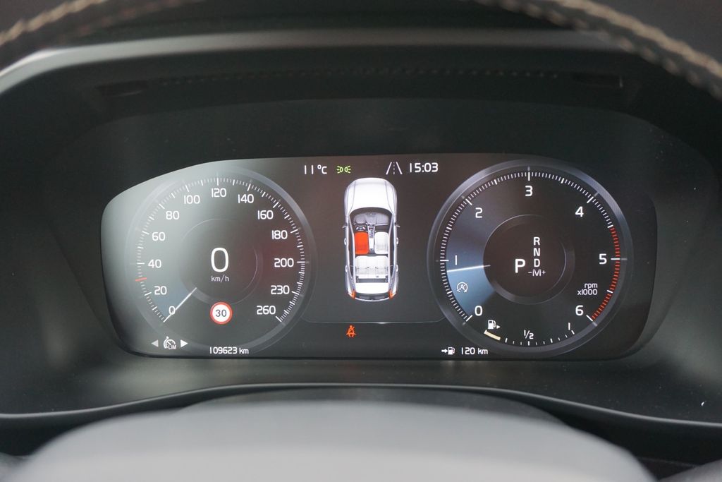 Volvo XC40 AWD R-Design Aut.