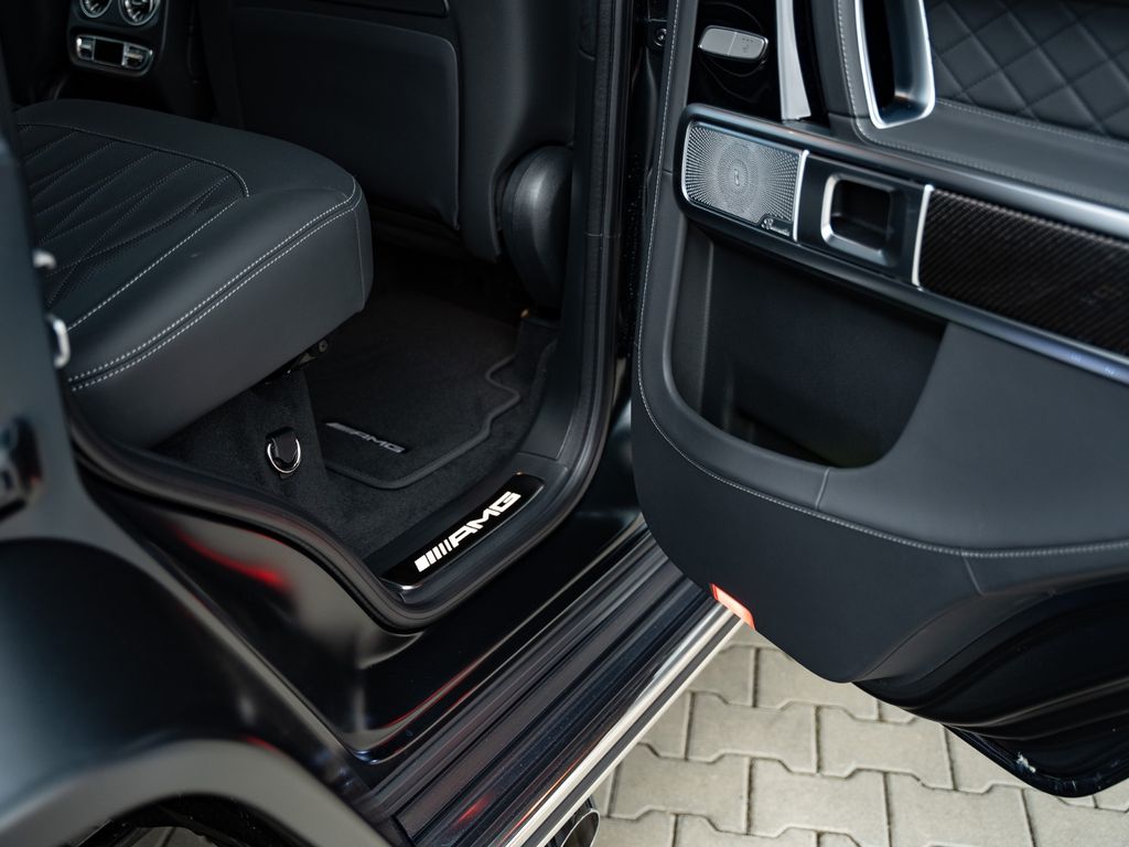 Mercedes-Benz Brabus 700 Widestar