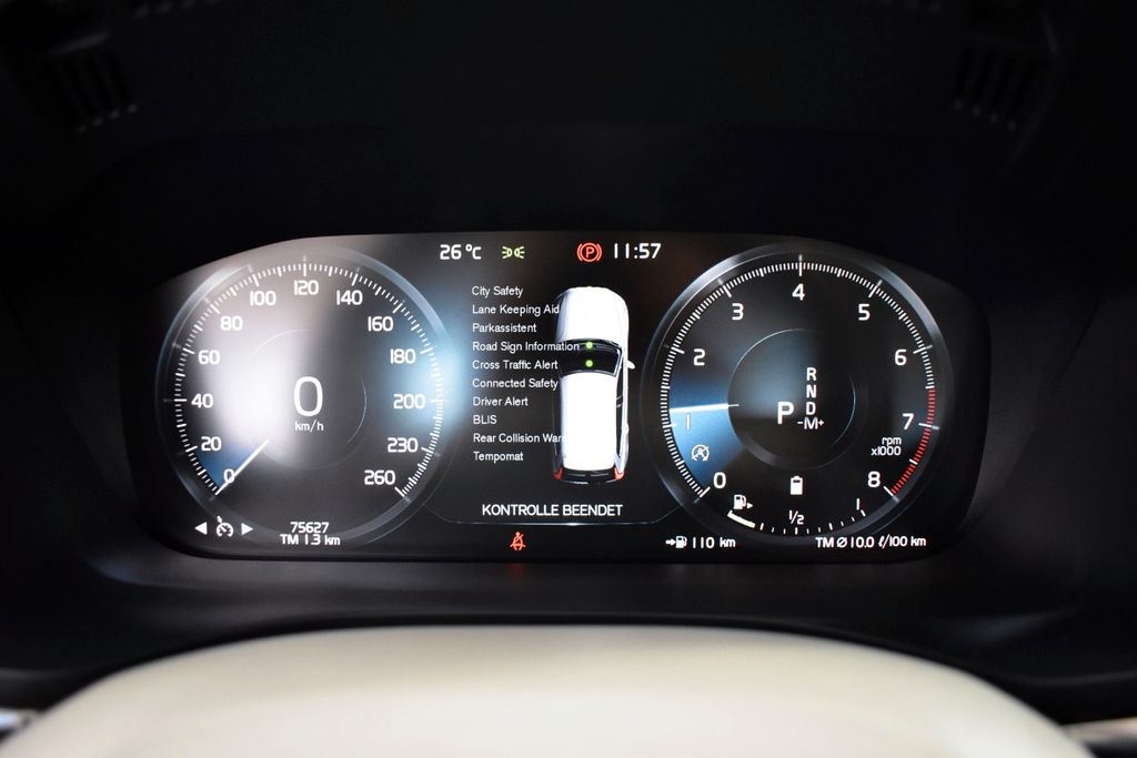 Volvo XC60 Momentum Pro