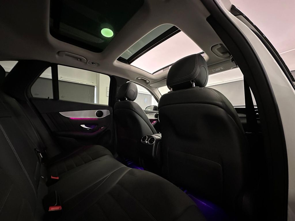 Mercedes-Benz GLC 200 AMG-Line 4M