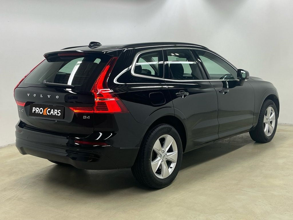 Volvo XC60 B4 Diesel Momentum Pro