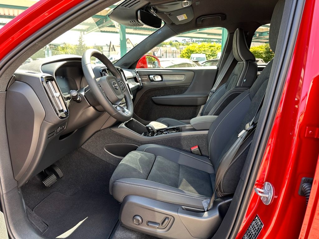 Volvo XC40 T4 Recharge Plus Bright