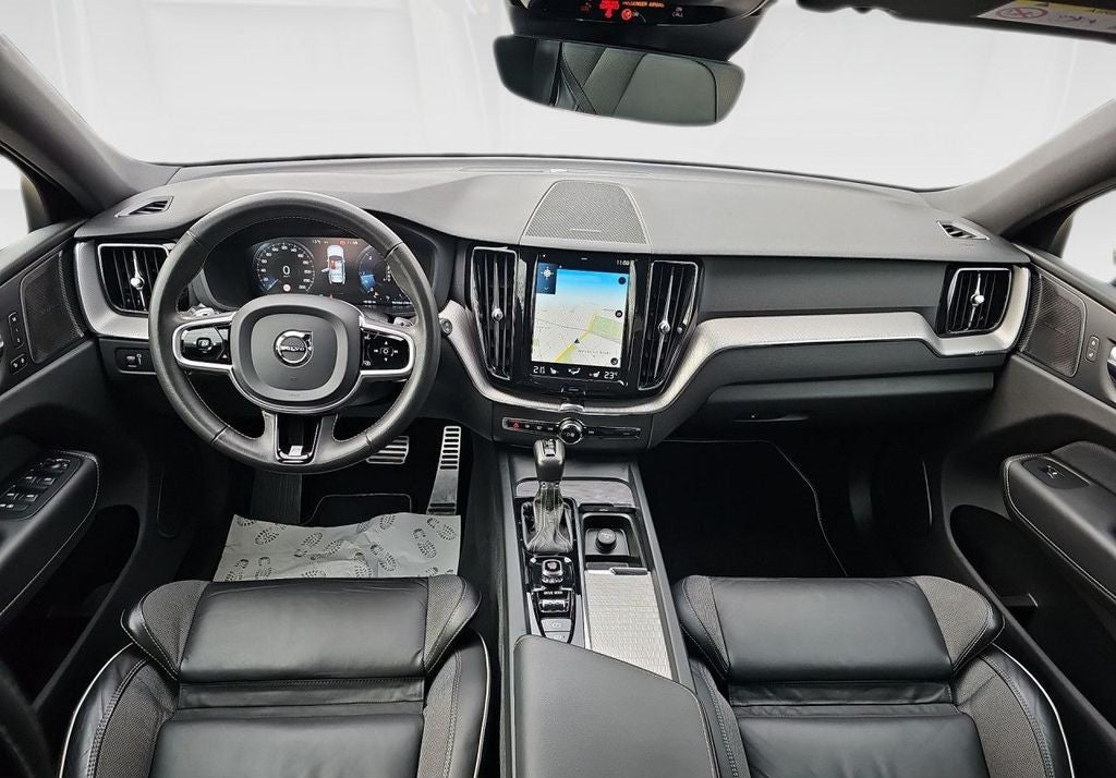 Volvo XC60 D4 R-Design