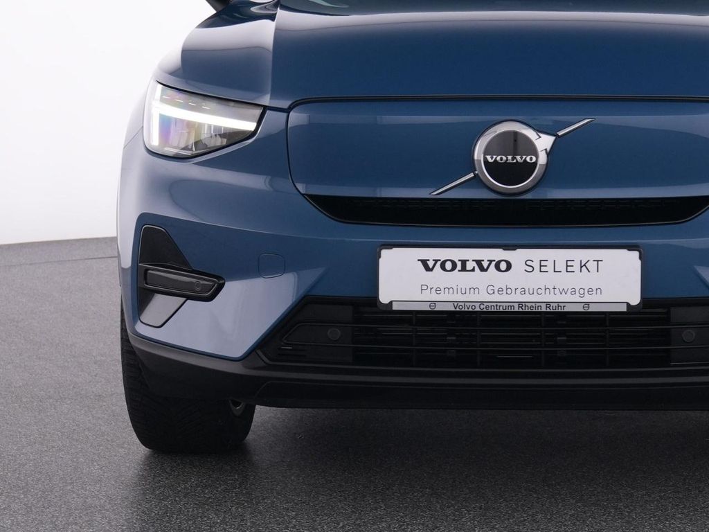 Volvo XC40 Core Recharge Pure Electric
