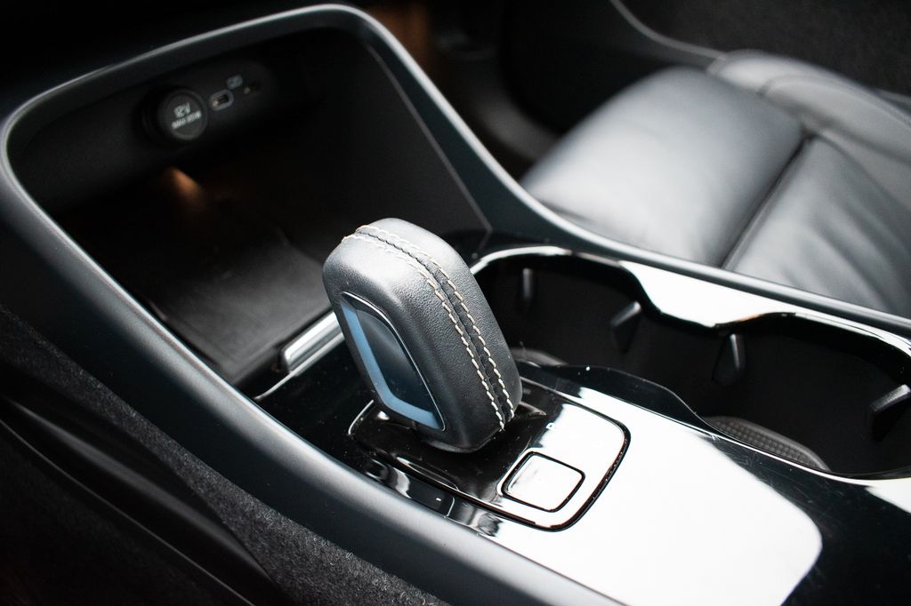 Volvo XC40 RECHARGE HARMAN/ KARDON