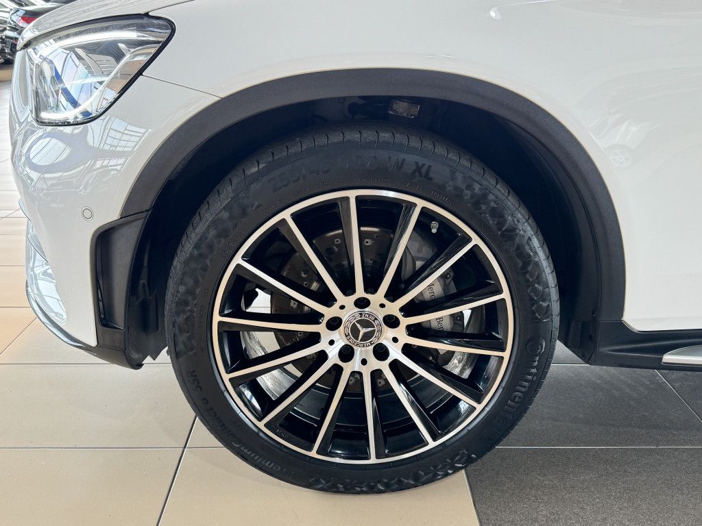 Mercedes-Benz GLC 400 4M AMG-Line