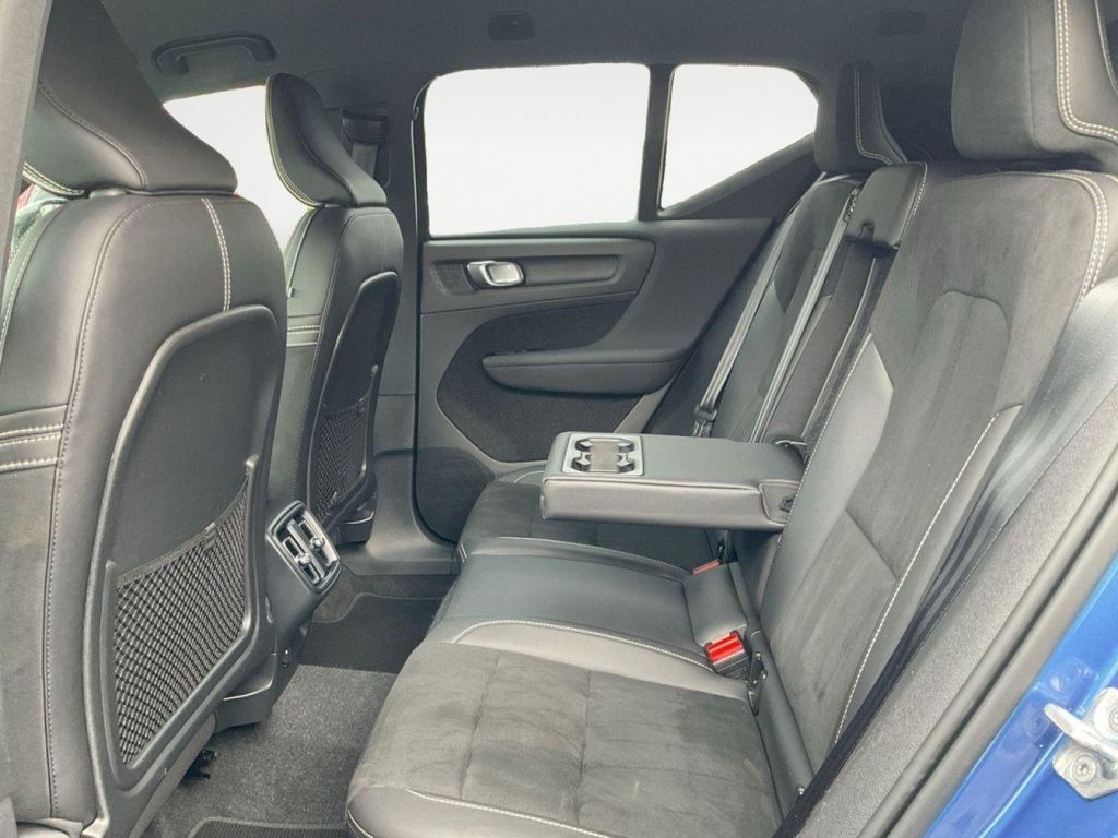 Volvo XC40 B4 R-Design AWD