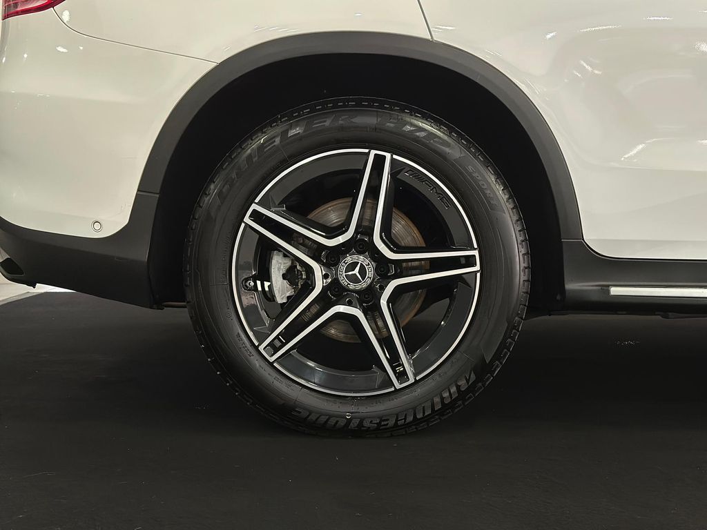 Mercedes-Benz GLC 200 AMG-Line 4M