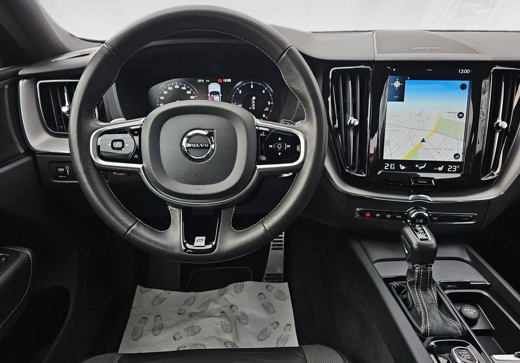 Volvo XC60 D4 R-Design