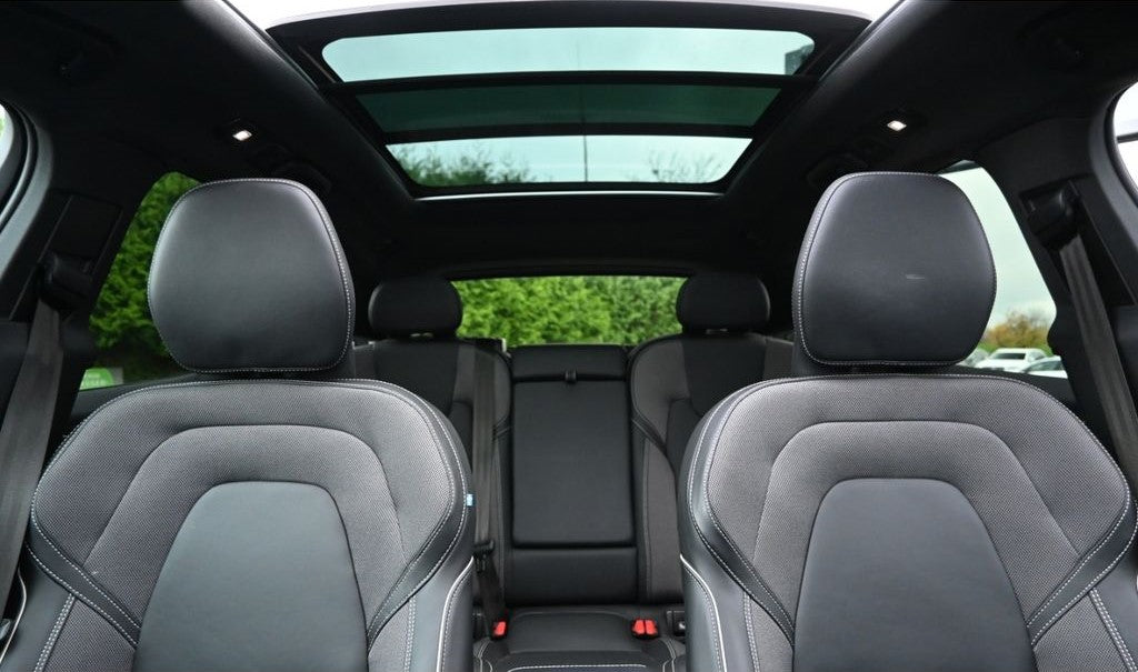 Volvo XC60 T6 AWD Recharge R-Design