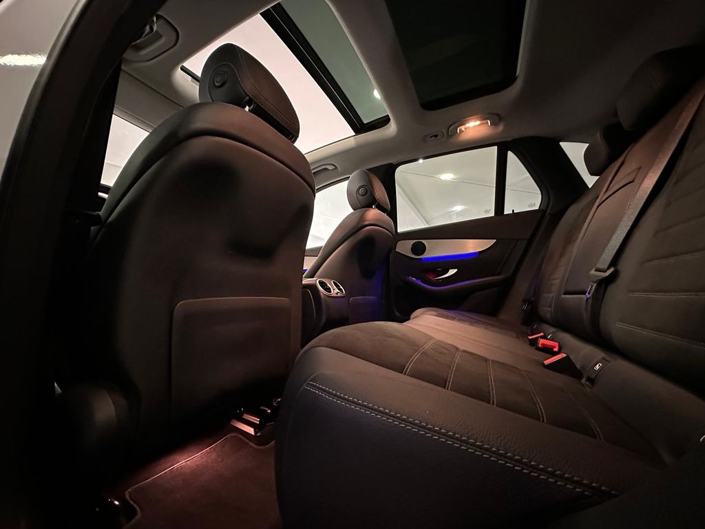 Mercedes-Benz GLC 200 AMG-Line 4M