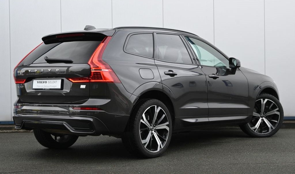 Volvo XC60 T6 AWD Recharge R-Design