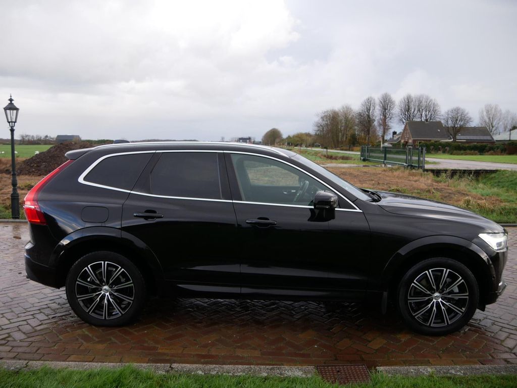 Volvo XC60 2.0 T8 Twin Motor AWD Inscription