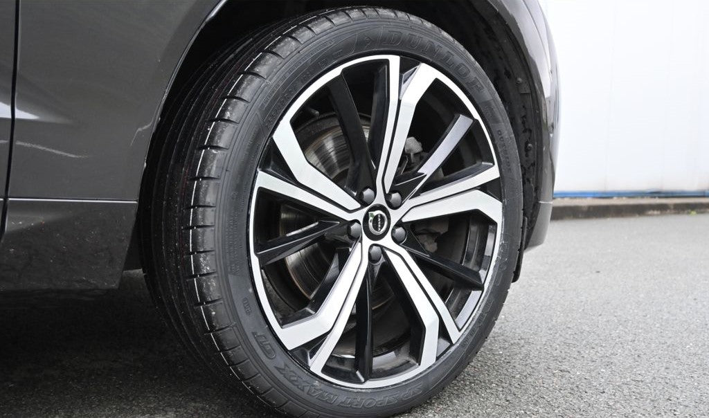 Volvo XC60 T6 AWD Recharge R-Design