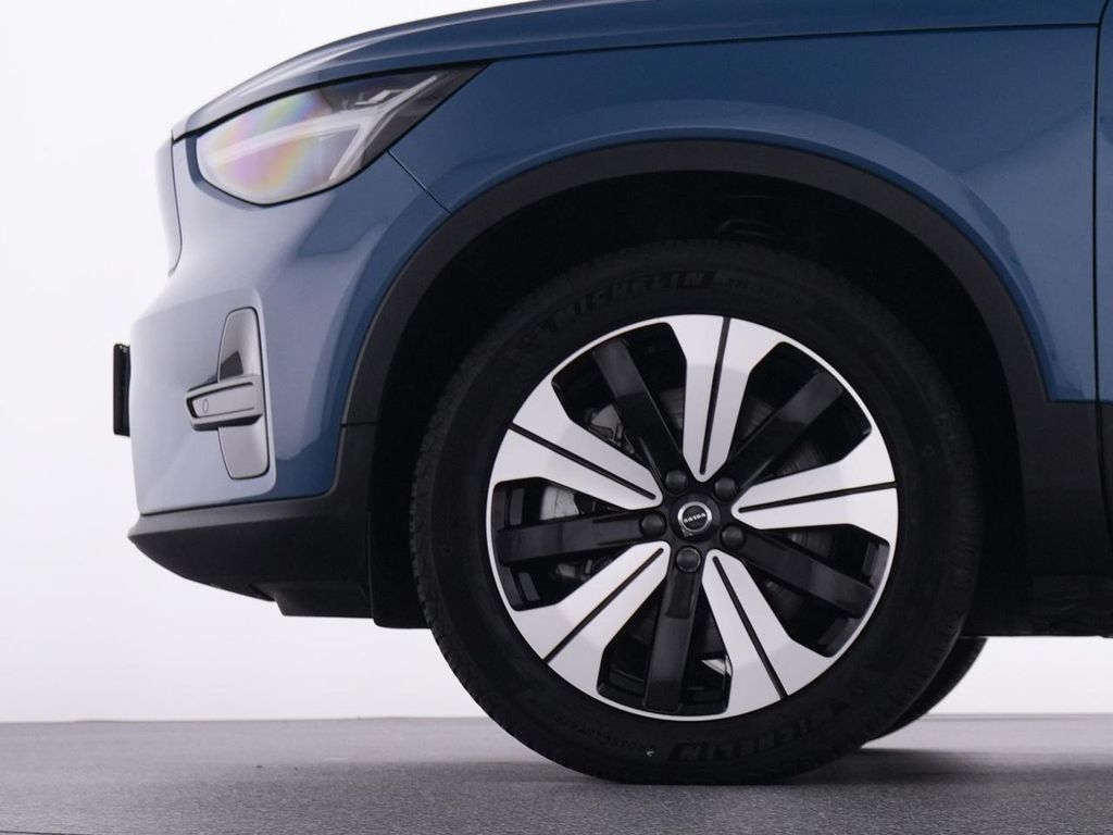 Volvo XC40 Core Recharge Pure Electric