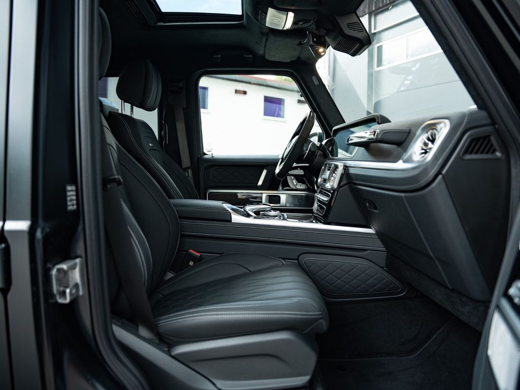 Mercedes-Benz Brabus 700 Widestar