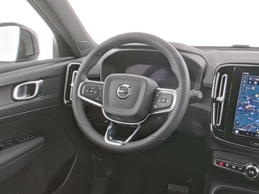 Volvo XC40 Core Recharge Pure Electric