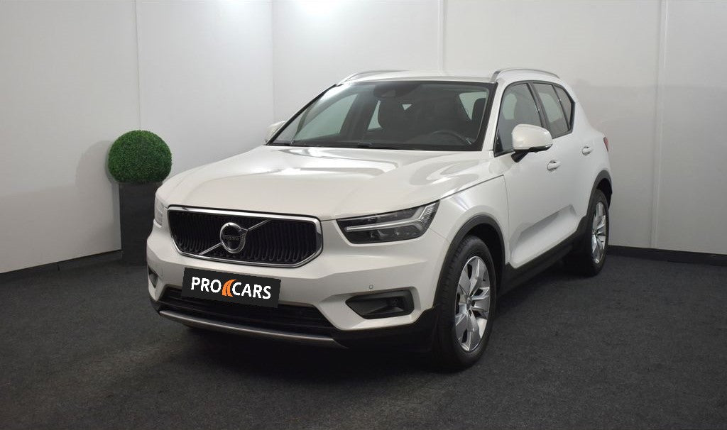 Volvo XC40 D3 Momentum Pro