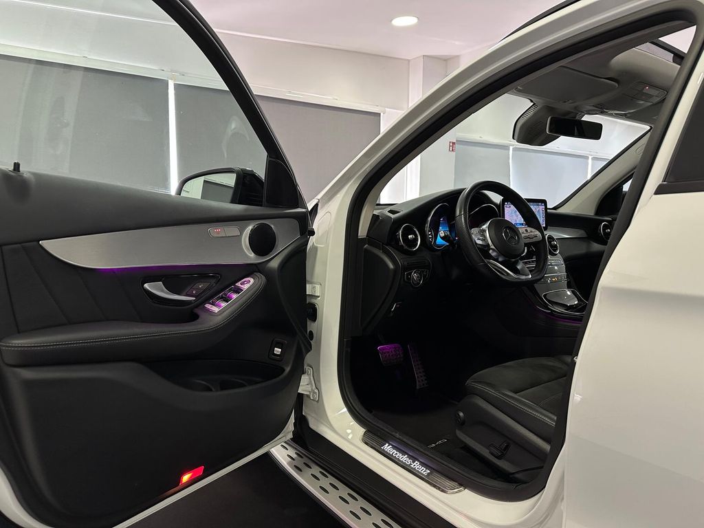 Mercedes-Benz GLC 200 AMG-Line 4M