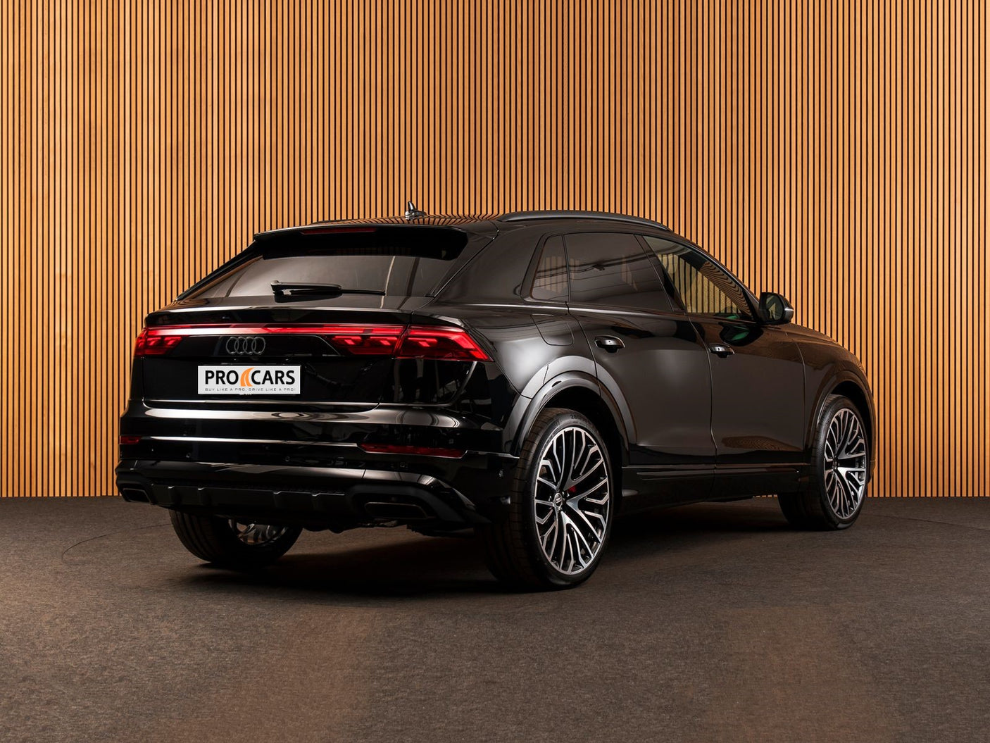 Audi Q8 60 TFSI-e S-Line