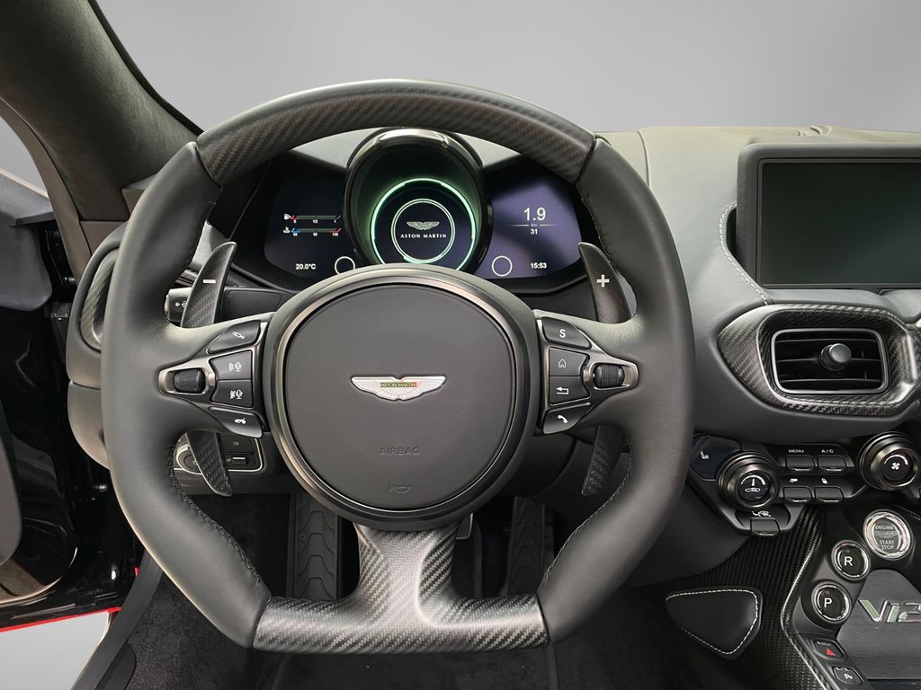 Aston Martin V12 Vantage Roadster