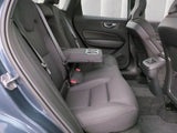 Volvo XC60 B4 2WD Geartronic Momentum Pro