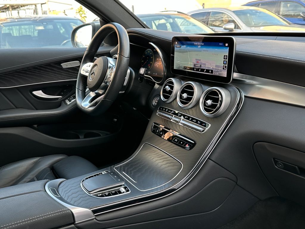 Mercedes-Benz GLC 300de 4M AMG