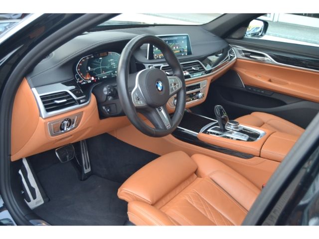 BMW 750i xDrive M Sport