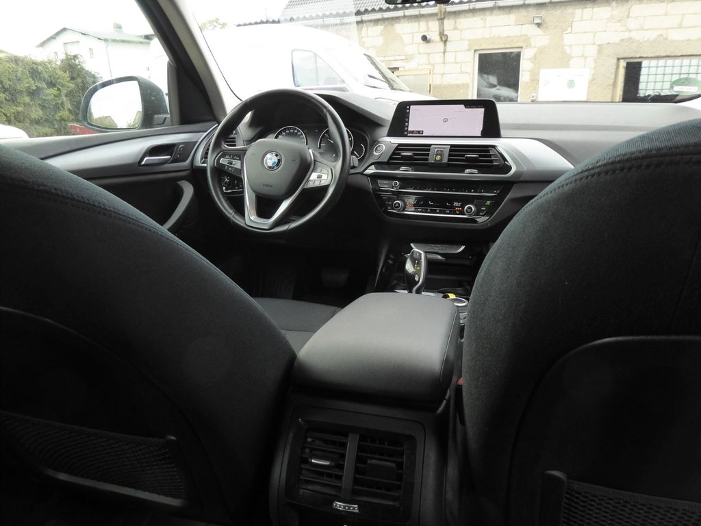 BMW X3 xDrive 2.0