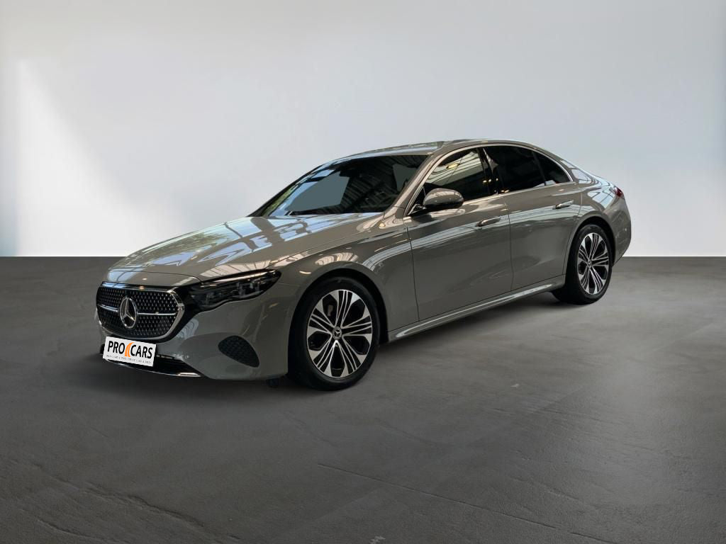 Mercedes-Benz E 220d AVANTGARDE Distronic