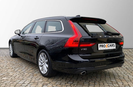 Volvo V90 2.0 Momentum Pro