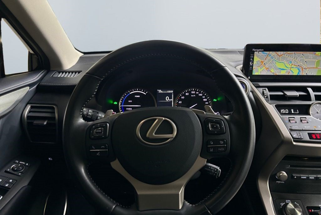 Lexus NX 300h Executive Line