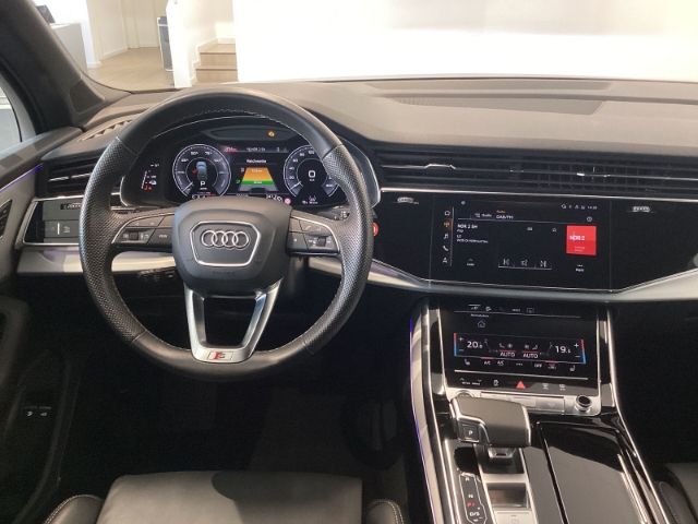 Audi Q7 55 TFSIe Quattro Matrix