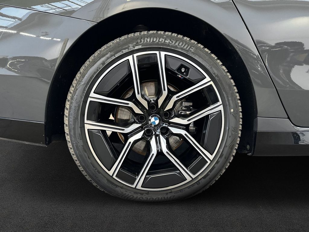 BMW 740d xDrive M Sport