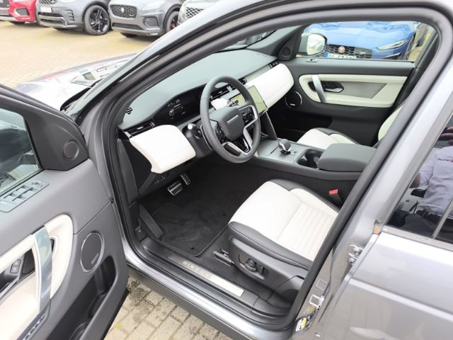 Land Rover Discovery Sport P300e Dynamic SE