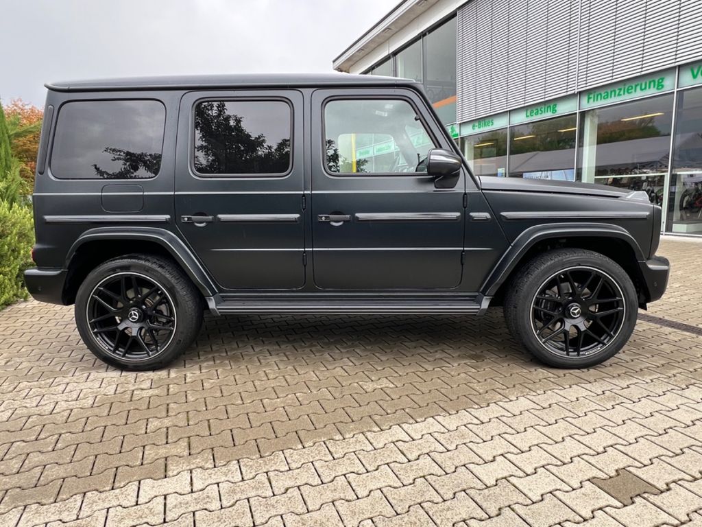 Mercedes-Benz G 400 AMG