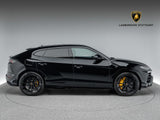 Lamborghini Urus Black