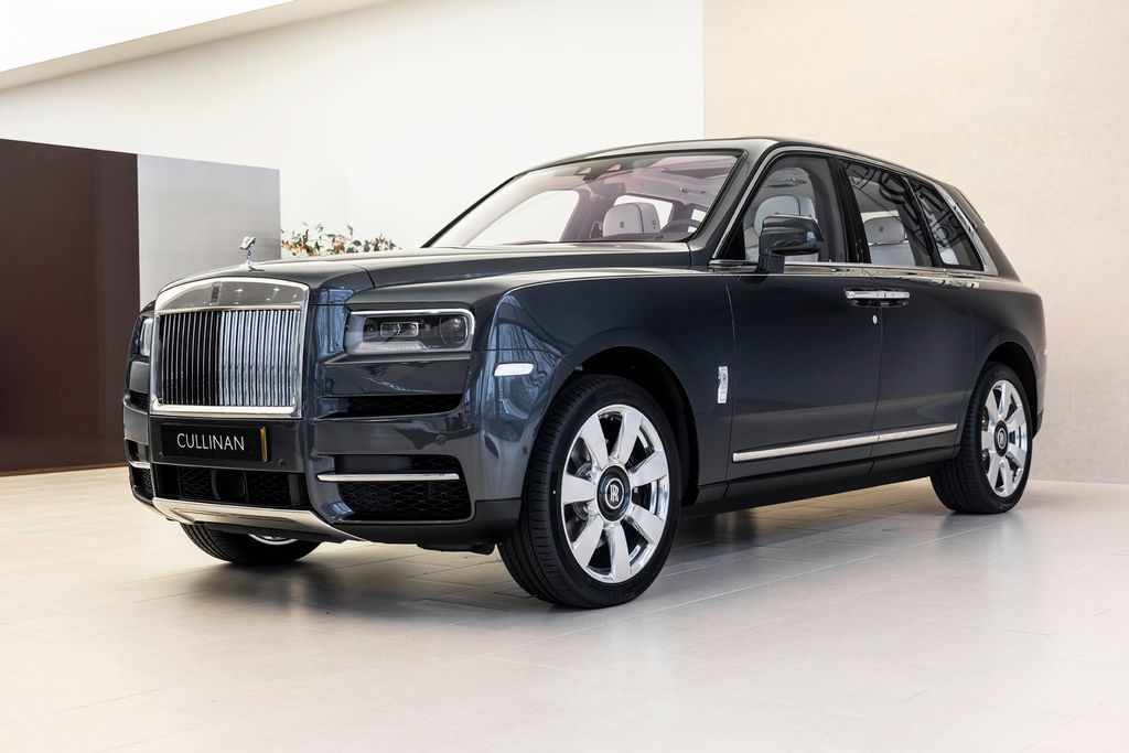 Rolls-Royce Cullinan V12