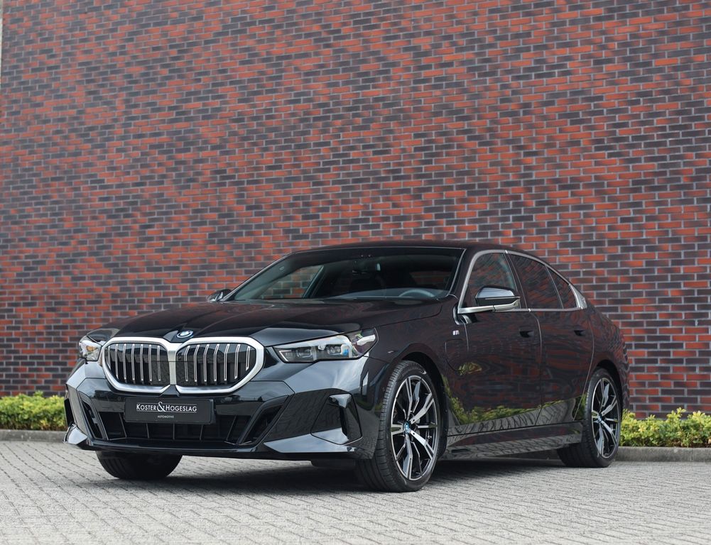 BMW 550e xDrive M-Sport