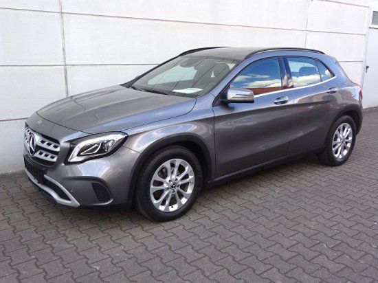 Mercedes-Benz GLA 180 Style