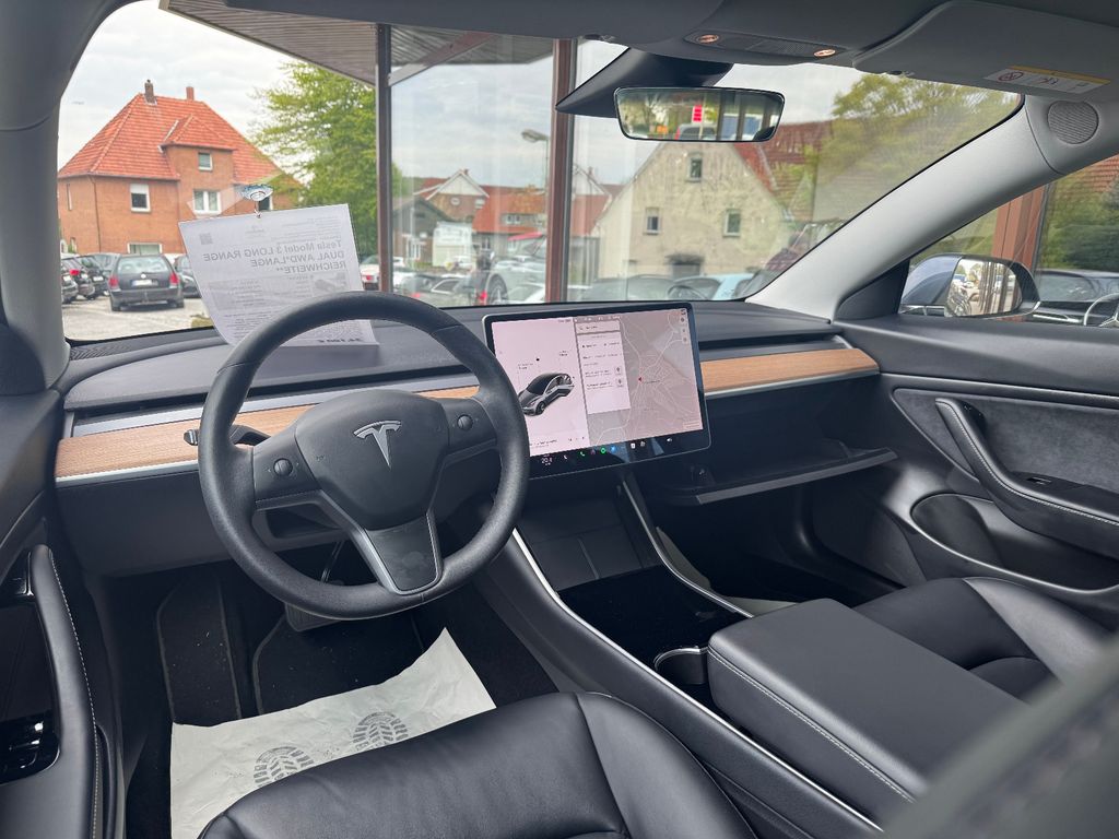 Tesla Model 3 Long Range Dual AWD