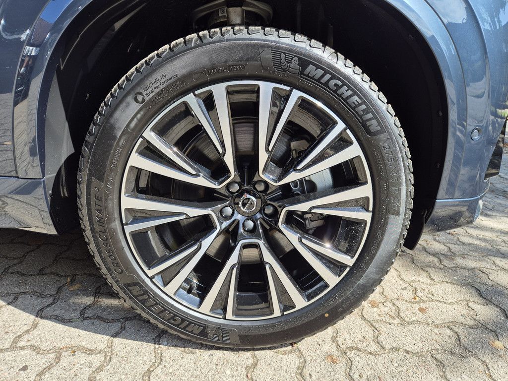 Volvo XC90 T8 Recharge Ultimate Dark AWD