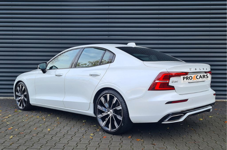 Volvo S60 2.0 T4 R-Design