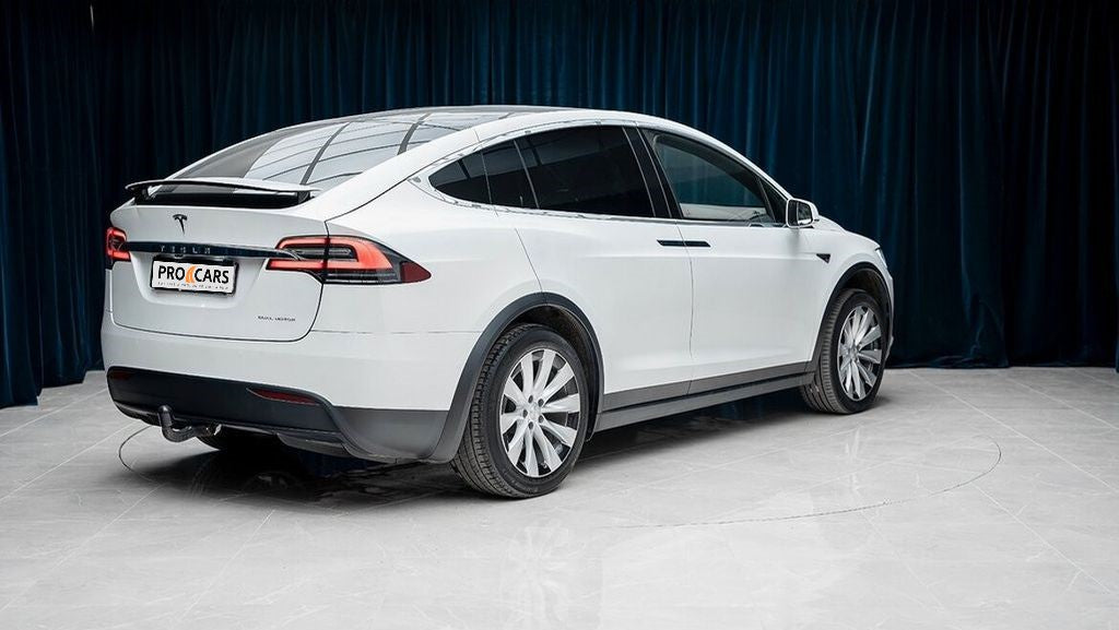 Tesla Model X Long Range