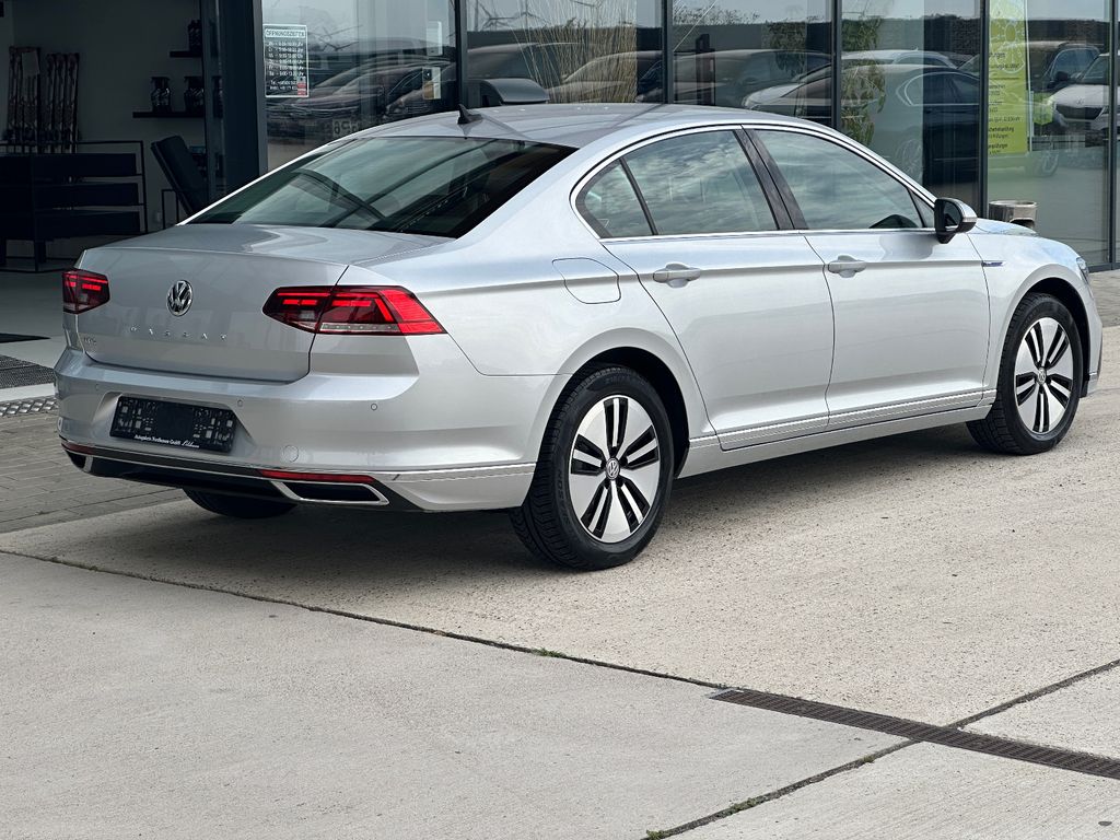 Volkswagen Passat GTE